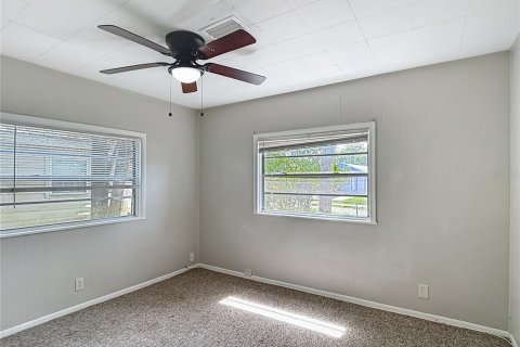 House in Tampa, Florida 3 bedrooms, 115.94 sq.m. № 1826685 - photo 24