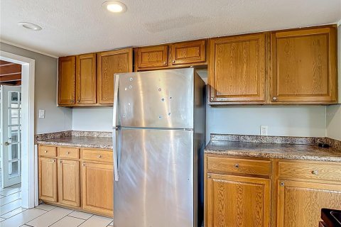 House in Tampa, Florida 3 bedrooms, 115.94 sq.m. № 1826685 - photo 18