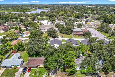 House in Tampa, Florida 3 bedrooms, 115.94 sq.m. № 1826685 - photo 3