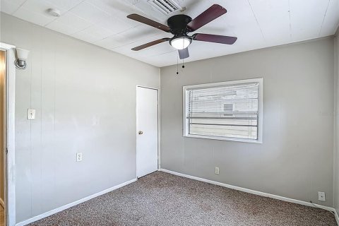 House in Tampa, Florida 3 bedrooms, 115.94 sq.m. № 1826685 - photo 25