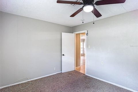 House in Tampa, Florida 3 bedrooms, 115.94 sq.m. № 1826685 - photo 26