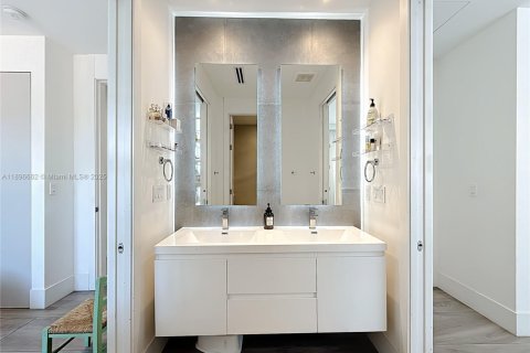 Villa ou maison à vendre à Key Biscayne, Floride: 5 chambres, 349.5 m2 № 1966254 - photo 27