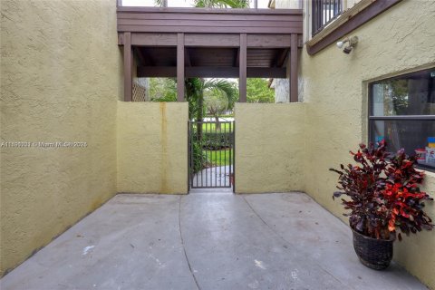Townhouse in Doral, Florida 3 bedrooms, 159.05 sq.m. № 1699511 - photo 18