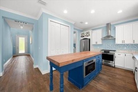 House in Melbourne Beach, Florida 4 bedrooms, 204.85 sq.m. № 1894735 - photo 3