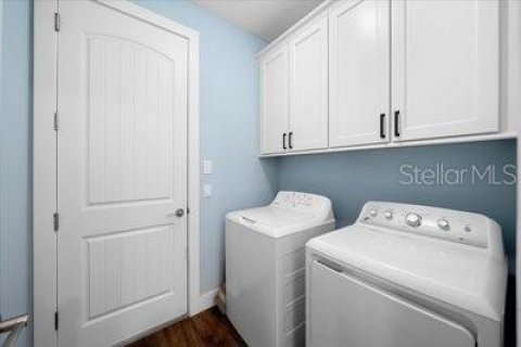 House in Melbourne Beach, Florida 4 bedrooms, 204.85 sq.m. № 1894735 - photo 25