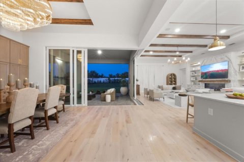 House in Lakewood Ranch, Florida 4 bedrooms, 313.45 sq.m. № 1824313 - photo 4