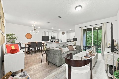 Купить таунхаус в Винтер-Парк, Флорида 3 комнаты, 214.42м2, № 2412619 - фото 8