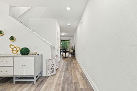 Купить таунхаус в Винтер-Парк, Флорида 3 комнаты, 214.42м2, № 2412619 - фото 5
