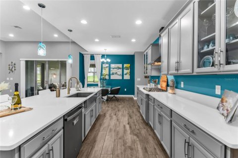 Villa ou maison à vendre à Apopka, Floride: 4 chambres, 278.99 m2 № 2404761 - photo 13