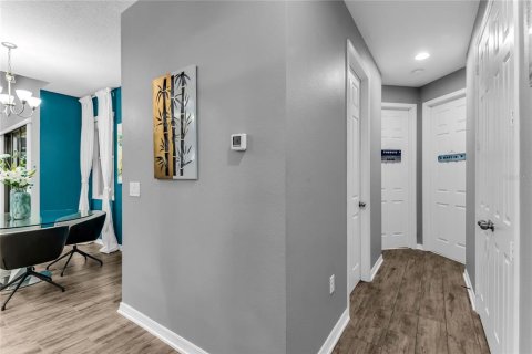 Villa ou maison à vendre à Apopka, Floride: 4 chambres, 278.99 m2 № 2404761 - photo 27