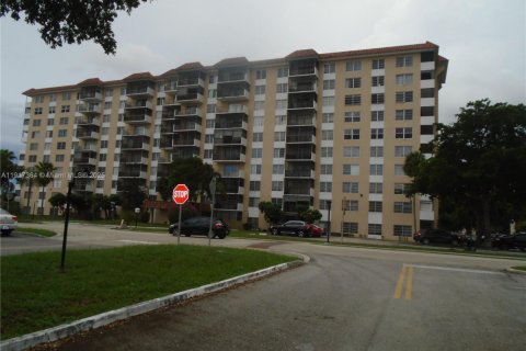 Condo à Lauderhill, Floride, 2 chambres  № 2016711