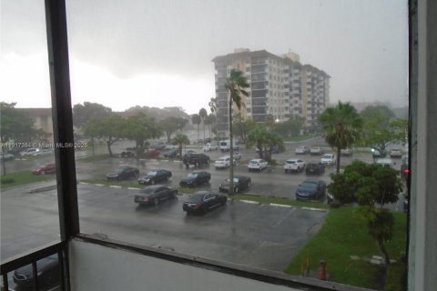 Copropriété à louer à Lauderhill, Floride: 2 chambres, 90.3 m2 № 2016711 - photo 19