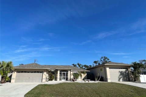 Casa en venta en North Port, Florida, 3 dormitorios, 145.39 m2 № 1561931 - foto 1