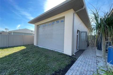Casa en venta en North Port, Florida, 3 dormitorios, 145.39 m2 № 1561931 - foto 6