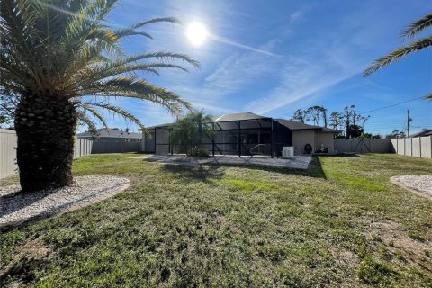 Casa en venta en North Port, Florida, 3 dormitorios, 145.39 m2 № 1561931 - foto 8