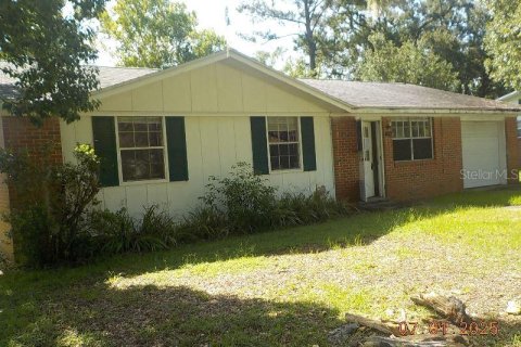 Villa ou maison à vendre à Ocala, Floride: 3 chambres, 108.7 m2 № 1829294 - photo 1