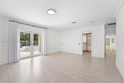 Casa en alquiler en Pinecrest, Florida, 5 dormitorios, 362.5 m2 № 1997262 - foto 21