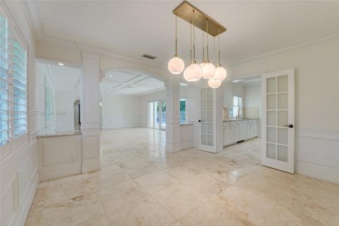 Casa en alquiler en Pinecrest, Florida, 5 dormitorios, 362.5 m2 № 1997262 - foto 10