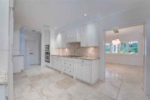 Casa en alquiler en Pinecrest, Florida, 5 dormitorios, 362.5 m2 № 1997262 - foto 19