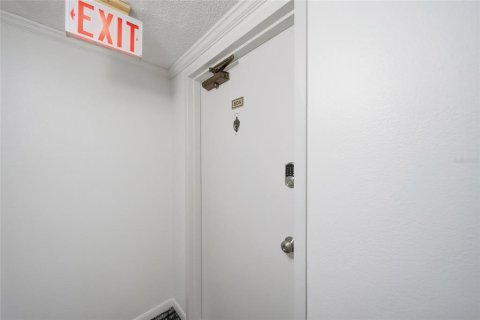 Copropriété à vendre à Clearwater, Floride: 2 chambres, 117.06 m2 № 2434794 - photo 10