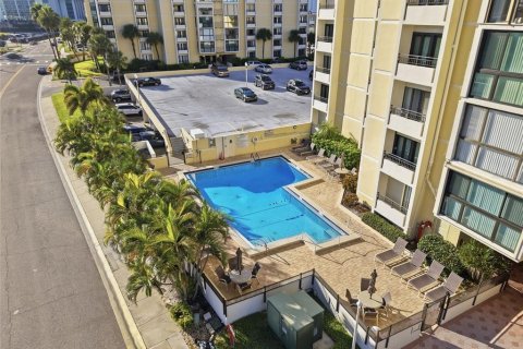 Copropriété à vendre à Clearwater, Floride: 2 chambres, 117.06 m2 № 2434794 - photo 3