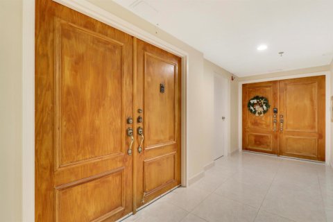 Condo in Jensen Beach, Florida, 2 bedrooms № 2353144 - photo 4