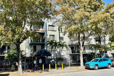 Copropriété à louer à Miami, Floride: 1 chambre № 2000096 - photo 30