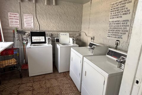 Copropriété à louer à Miami, Floride: 1 chambre № 2000096 - photo 29