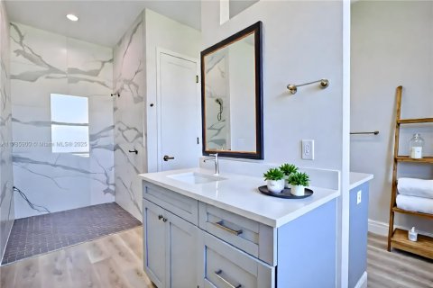 Casa en venta en Sebring, Florida, 3 dormitorios, 206.34 m2 № 2021493 - foto 10