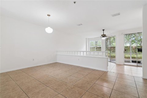 Adosado en venta en Altamonte Springs, Florida, 3 dormitorios, 152.17 m2 № 2158041 - foto 8