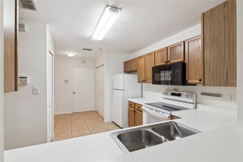Adosado en venta en Altamonte Springs, Florida, 3 dormitorios, 152.17 m2 № 2158041 - foto 17