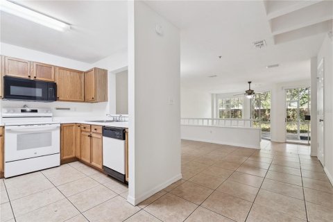 Adosado en venta en Altamonte Springs, Florida, 3 dormitorios, 152.17 m2 № 2158041 - foto 13