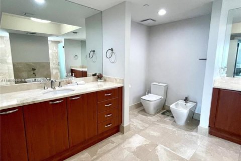 Condominio en venta en Aventura, Florida, 3 dormitorios, 285.49 m2 № 1892474 - foto 14