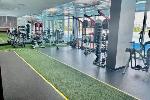 Condominio en venta en Aventura, Florida, 3 dormitorios, 285.49 m2 № 1892474 - foto 23