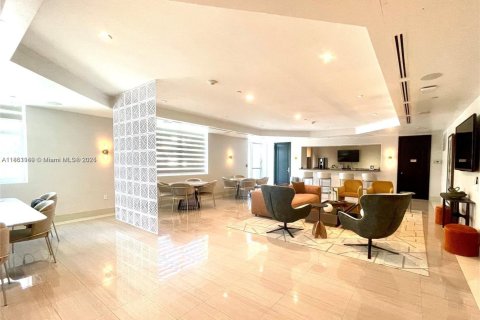Condominio en venta en Aventura, Florida, 3 dormitorios, 285.49 m2 № 1892474 - foto 27