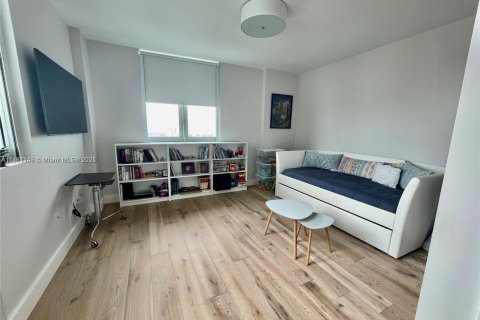 Condominio en venta en Aventura, Florida, 3 dormitorios, 285.49 m2 № 1892474 - foto 17