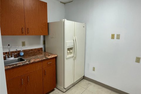 Immobilier commercial à vendre à Coral Springs, Floride № 2088767 - photo 5