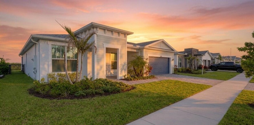 Villa ou maison à Port St. Lucie, Floride 4 chambres, 213.77 m2 № 2187102