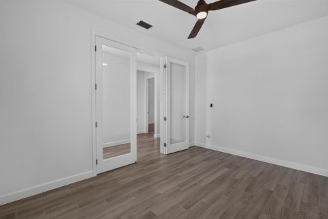 Villa ou maison à vendre à Port St. Lucie, Floride: 4 chambres, 213.77 m2 № 2187102 - photo 28