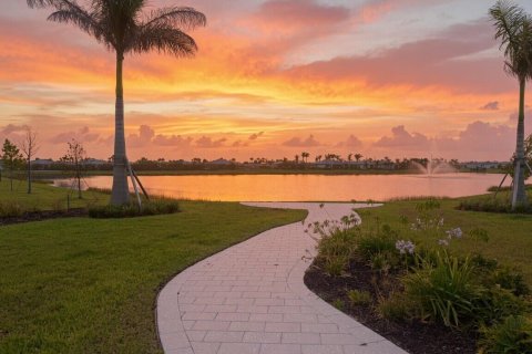 Villa ou maison à vendre à Port St. Lucie, Floride: 4 chambres, 213.77 m2 № 2187102 - photo 5