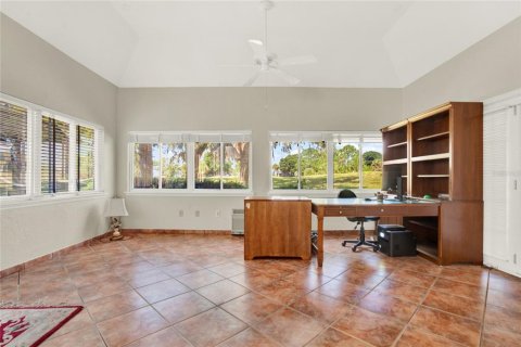 House in Lake Mary, Florida 3 bedrooms, 259.01 sq.m. № 1634623 - photo 15