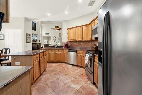 House in Lake Mary, Florida 3 bedrooms, 259.01 sq.m. № 1634623 - photo 9