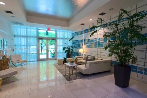 Copropriété à louer à Miami, Floride: 2 chambres, 78.6 m2 № 2059520 - photo 12