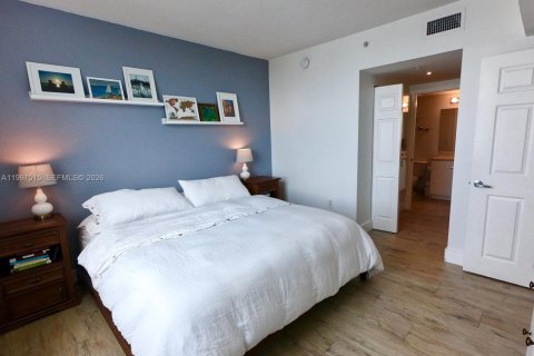 Copropriété à louer à Miami, Floride: 2 chambres, 78.6 m2 № 2059520 - photo 8