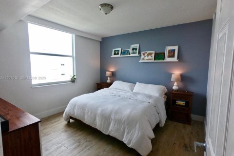 Copropriété à louer à Miami, Floride: 2 chambres, 78.6 m2 № 2059520 - photo 7