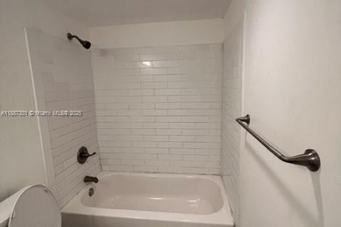 Condominio en venta en Lauderhill, Florida, 1 dormitorio, 73.58 m2 № 1981772 - foto 4