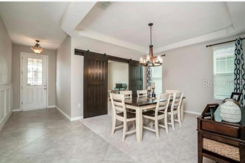 Casa en alquiler en Orlando, Florida, 5 dormitorios, 246.75 m2 № 1903849 - foto 10