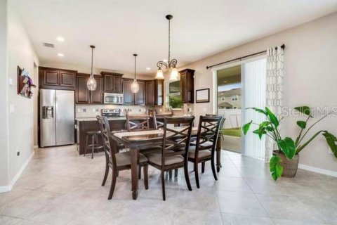 Casa en alquiler en Orlando, Florida, 5 dormitorios, 246.75 m2 № 1903849 - foto 7