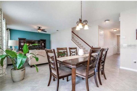 Casa en alquiler en Orlando, Florida, 5 dormitorios, 246.75 m2 № 1903849 - foto 9