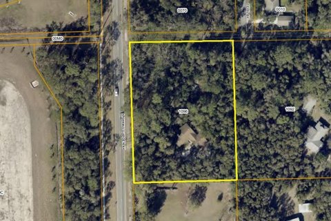 House in DeLand, Florida 2 bedrooms, 172.61 sq.m. № 2219517 - photo 3